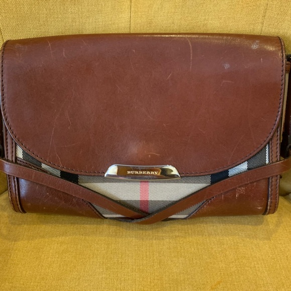 Burberry crossbody - Picture 2 of 5